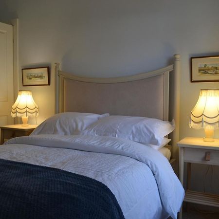 Entire 3 Bedroom House Near Caerphilly Station Екстер'єр фото